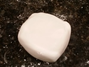 Fondant: Homemade Marshmallow